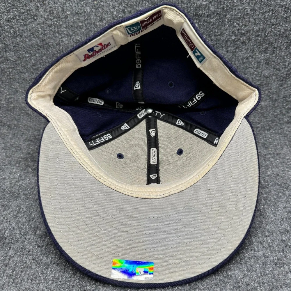Cleveland Indians New Era 59FIFTY Fitted Hat Mens 7 3/8 Navy Blue MLB Baseball